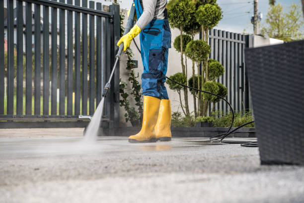 Best Garage Pressure Washing  in El Monte, CA